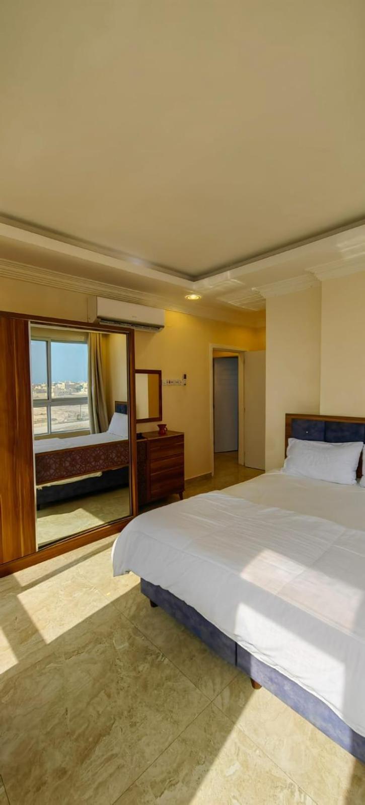 Amwaj Mirbat * Salalah