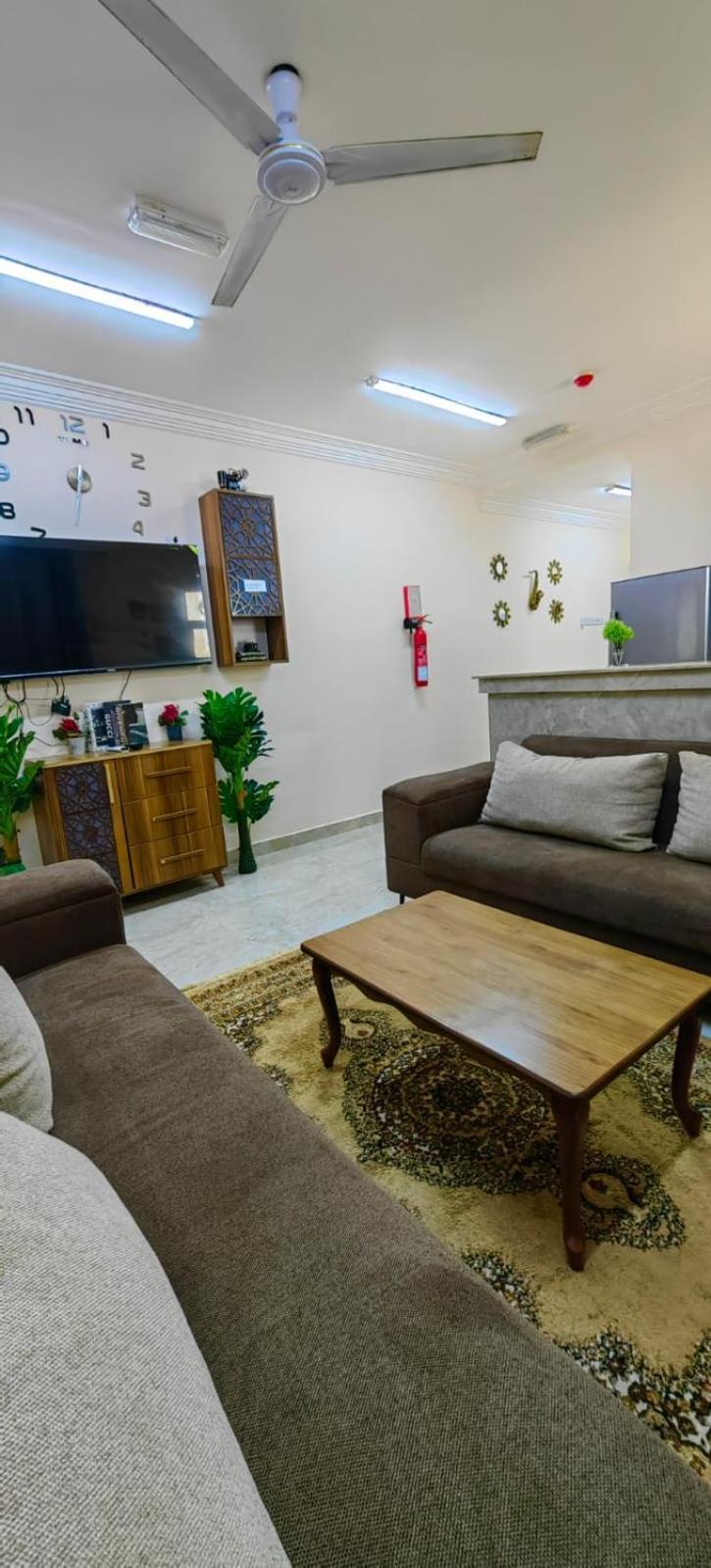 Amwaj Mirbat *